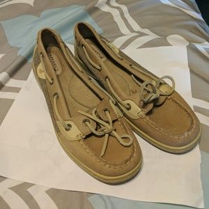 Sperry boat shoes